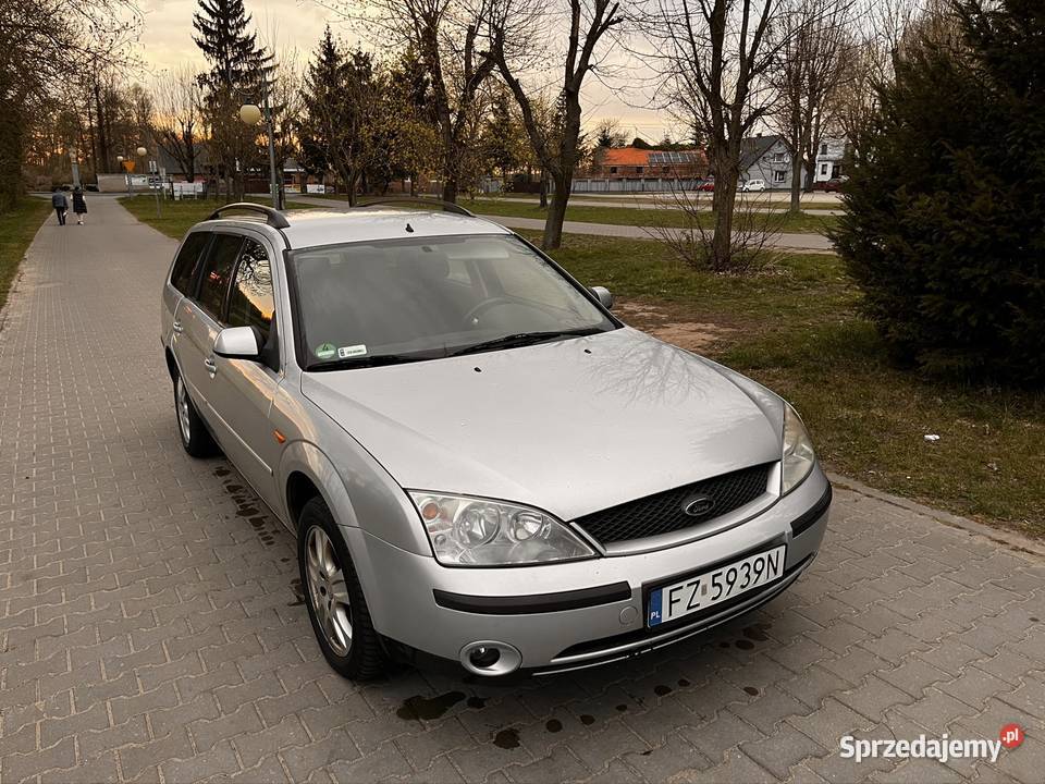 Ford Mondeo 18 Benzyna