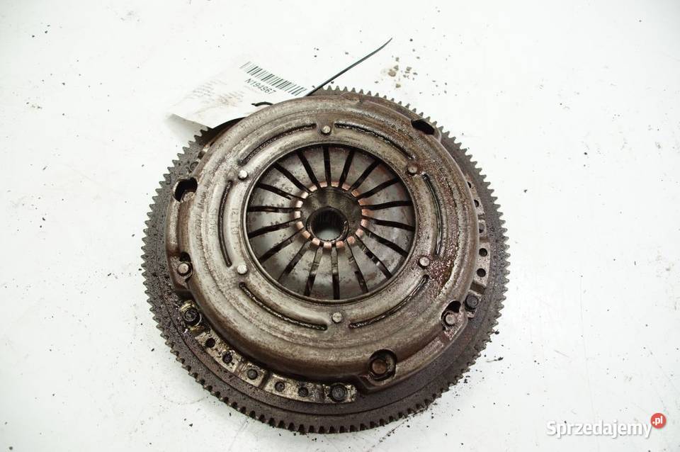 SPRZĘGŁO SKODA FABIA III 04C105269B osobowe Lipno