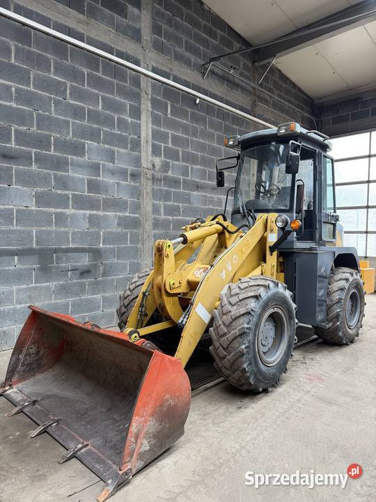 ŁADOWARKA KOŁOWA YTO X16 mazowieckie