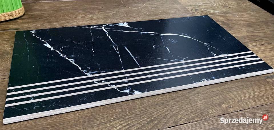 Czarne płytki schodowe 30x60 ANTYPOŚLIZGOWE Płytki i fugi Łask sprzedam