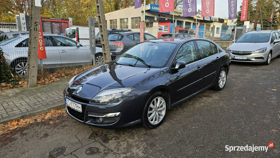 Renault Laguna Sedan / Limuzyna Szczecin
