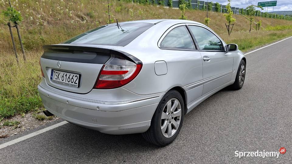 MercedesBenz Klasa C W203 18 K 163 Xenon 2004r Skarżysko-Kamienna