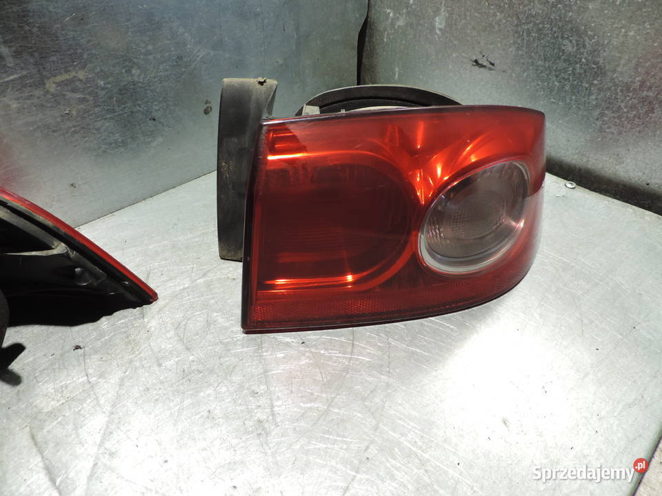 LAMPA PRAWY TYŁ TYLNA RENAULT LAGUNA 2 FL HB Lampy tylne Nowy Sącz