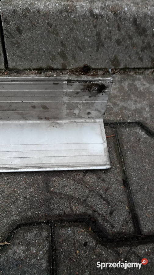 Listwa wykończeniowa aluminiowa kontenera MRauto Ożarów Mazowiecki
