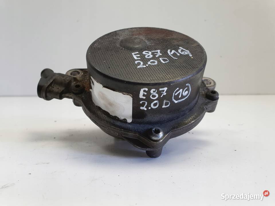 BMW E87 20 D POMPA WAKUM VACUM Rudka