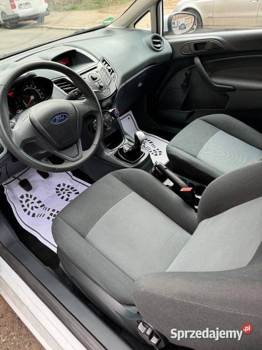 Ford Fiesta Mk7 2009 przebieg 180000 biała biały dolnośląskie Wrocław sprzedam