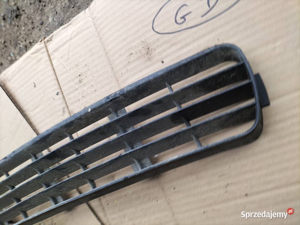 AUDI 80 B4 KRATKA ZDERZAKA Kamień-Kolonia