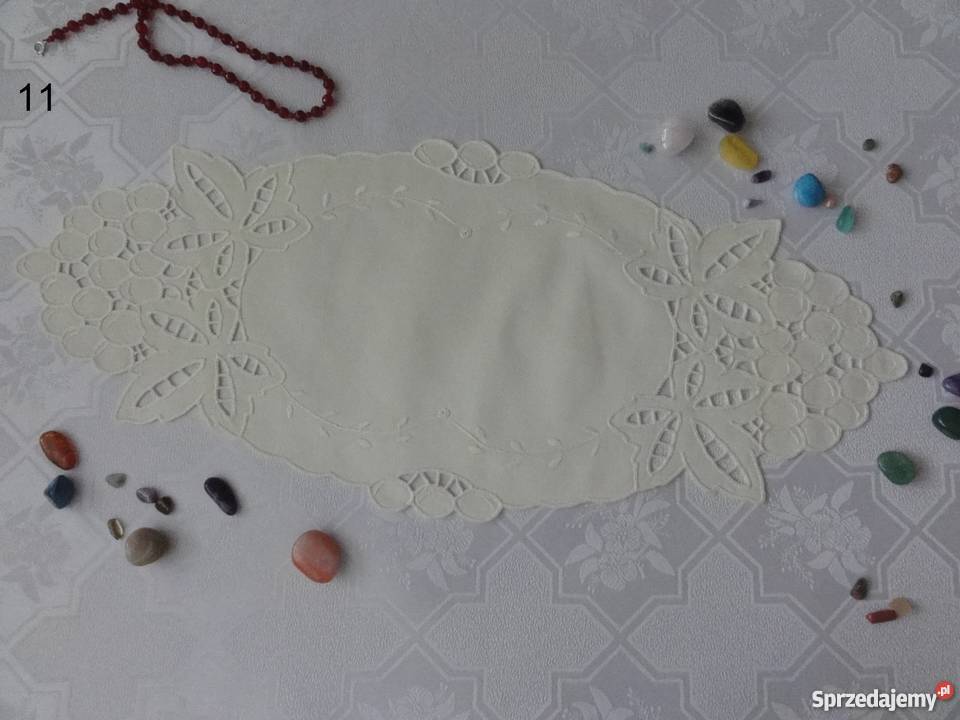 Serwetki kolorowe ecru wyszywane haft Richelieu Obrusy i serwety lubelskie Lublin