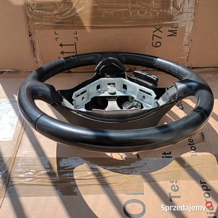 Kierownica skórzana Toyota Yaris I 2005 SOL nowa Rok produkcji 2005 łódzkie Łódź