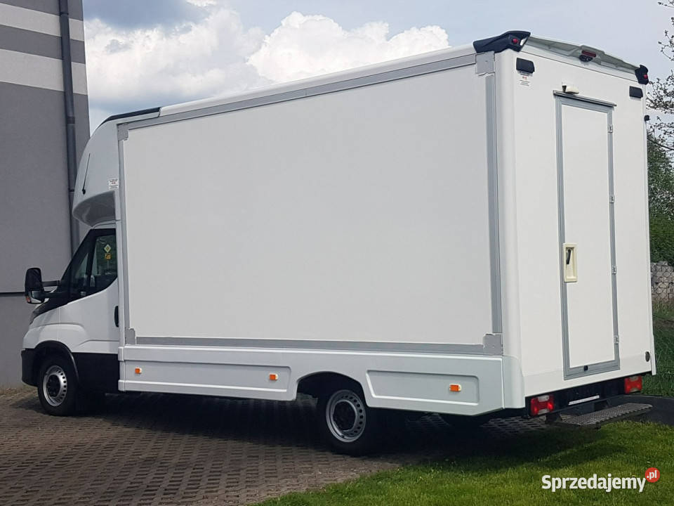 Iveco Daily KONTENER NISKOPODŁOGOWY 443x223x242 elektryczne szyby Poręba