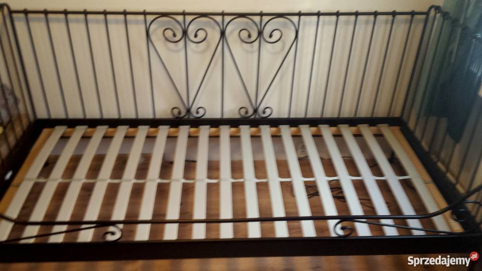 Łóżko metalowe czarne IKEA meldal ze stelażem Łóżka, wersalki i sofy Kraków