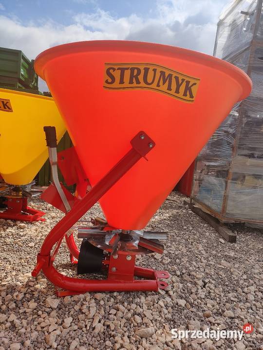 Rozsiewacz do nawozu lejek rozne pojemności Głowno sprzedam