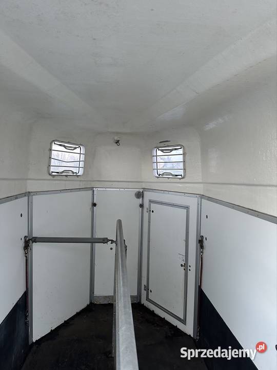 Dmc 1300 kat b przyczepa do przewozu koni Mokra sprzedam