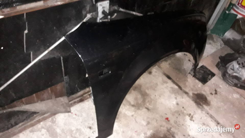 A4 B6 błotnik przód prawy Lubin