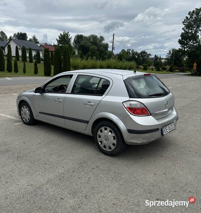 Opel Astra H 17 diesel 2005r KLIMA nieuszkodzony Astra podkarpackie Strzegocice