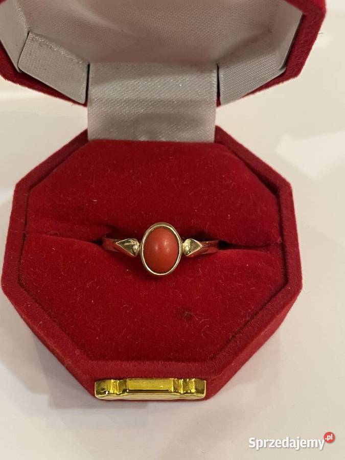 Złoty pierścionek z koralem złoto 14K rozmiar 20