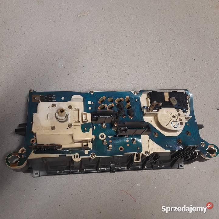 Licznik audi 80 z obrotomierzem Luborzyca