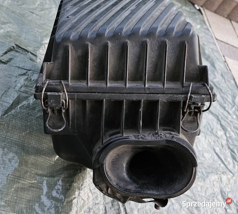 Obudowa filtra powietrza Golf II 18 rp