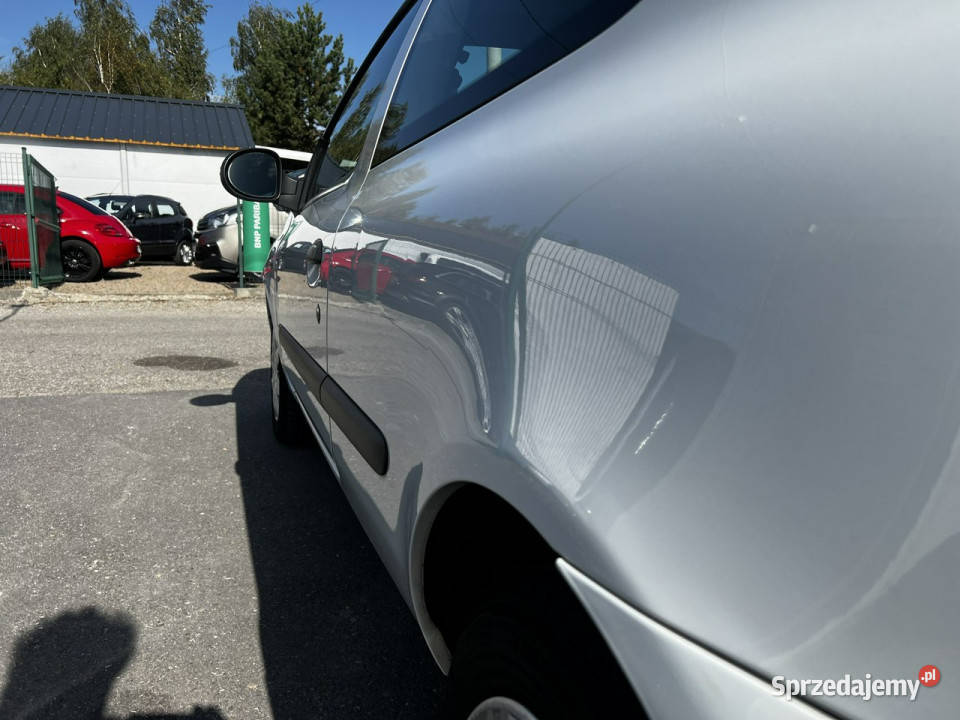 Renault Clio RatyZamianaGwarancja Renault Clio Gdów