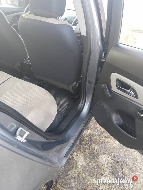 CHEVROLET CRUZE 18 LPG 2013R świętokrzyskie
