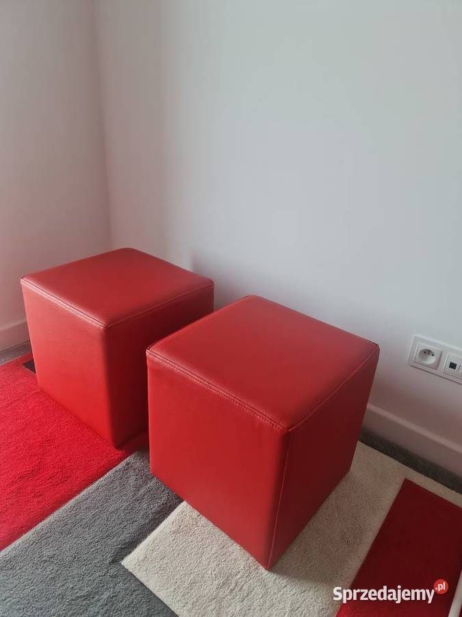 Pufa z ekoskóry czerwona 40 x 40 wielkopolskie Wolsztyn