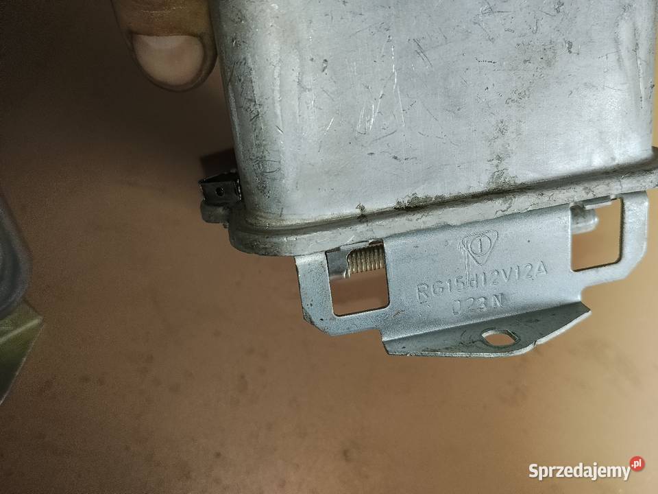 Ursus C330 regulator prądnicy Stalowa Wola