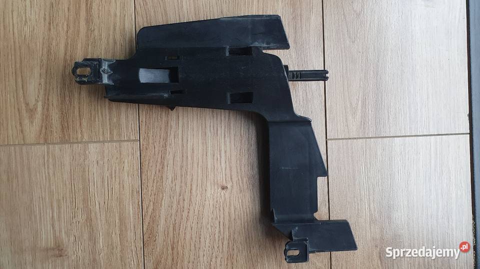 BMW e46 CabrioCoupe wspornik L pompki Rok produkcji 2001 Lusowo