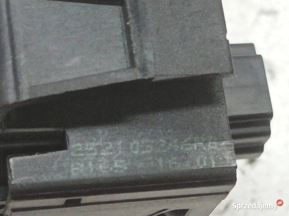 PRZEŁĄCZNIK AWARYJNYCH 252105246RB Renault świętokrzyskie