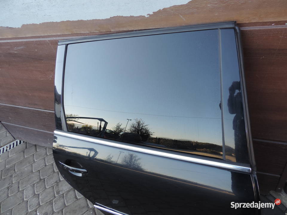 VW PASSAT B5 FL KOMBI DRZWI PRAWY TYŁ L041 małopolskie Nowy Sącz