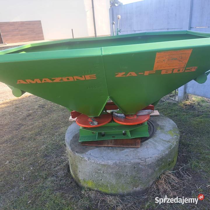 Rozsiewacz dwutalerzowy 600 litrów Amazone F 603 Mierzawa