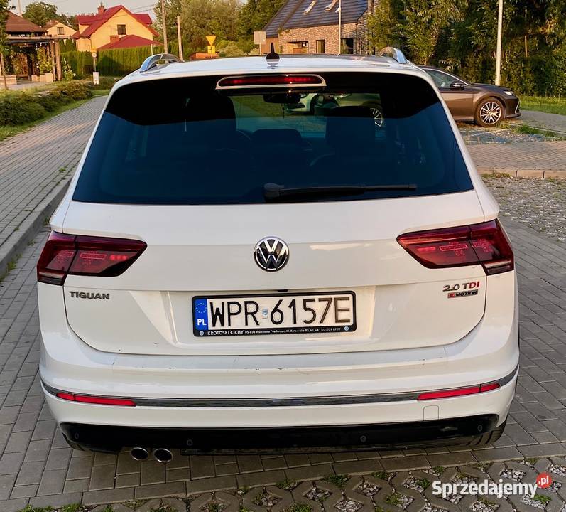 VW Tiguan 20 TDI 4Motion niski przebieg salon 1968cm3 mazowieckie Pruszków