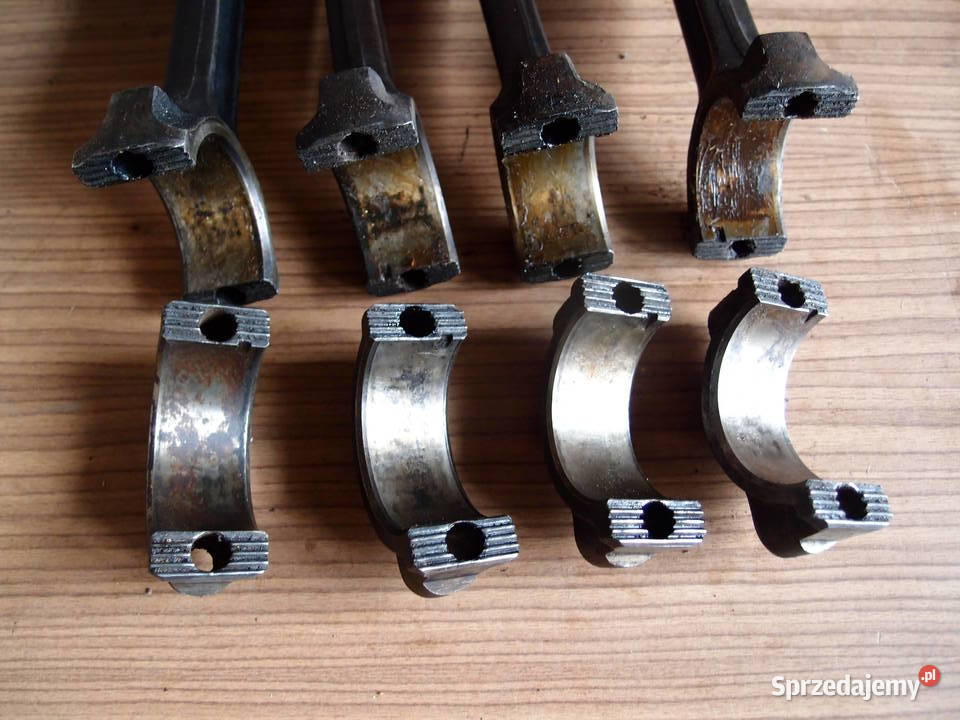 Głowica z zaworami Perkins 4 nieużywana łódzkie Łódź