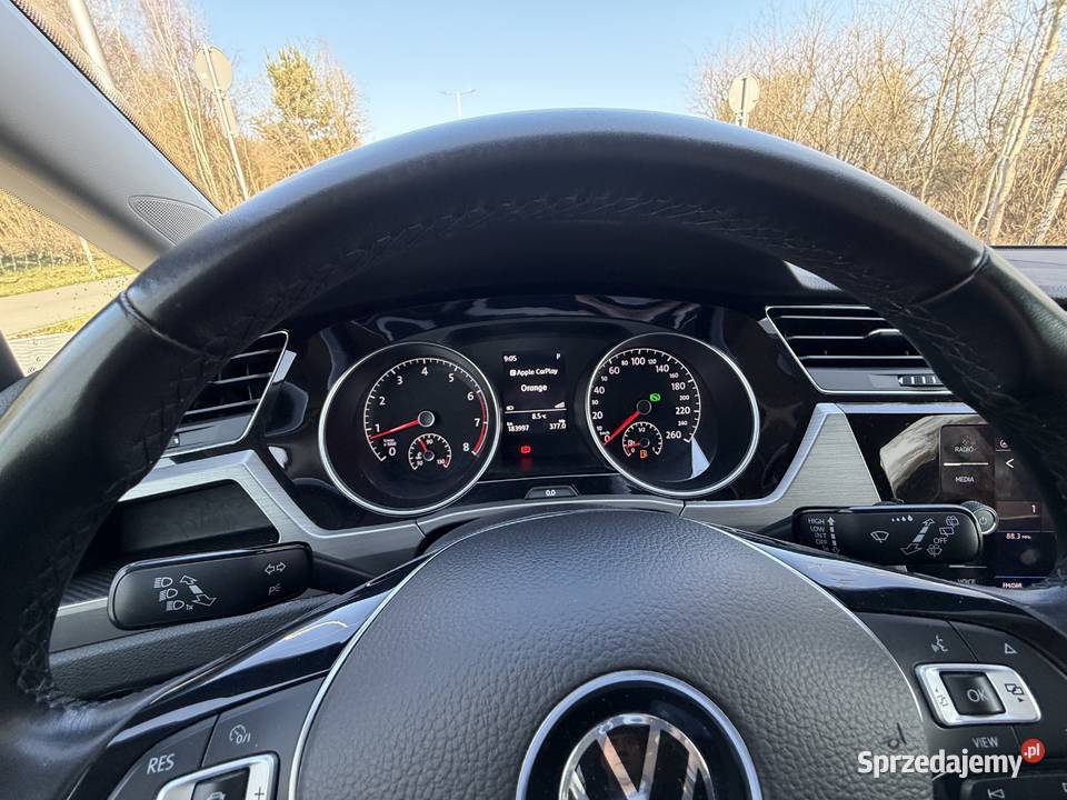 Vw Touran 2020r 15 Benzyna 150 Salon ASO I autoalarm Lubartów