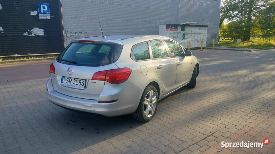 Opel Astra J 2011R Sulechów