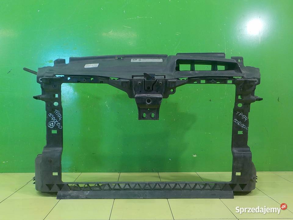 VW SCIROCCO 14 TSI 11r HB 3D pas przedni