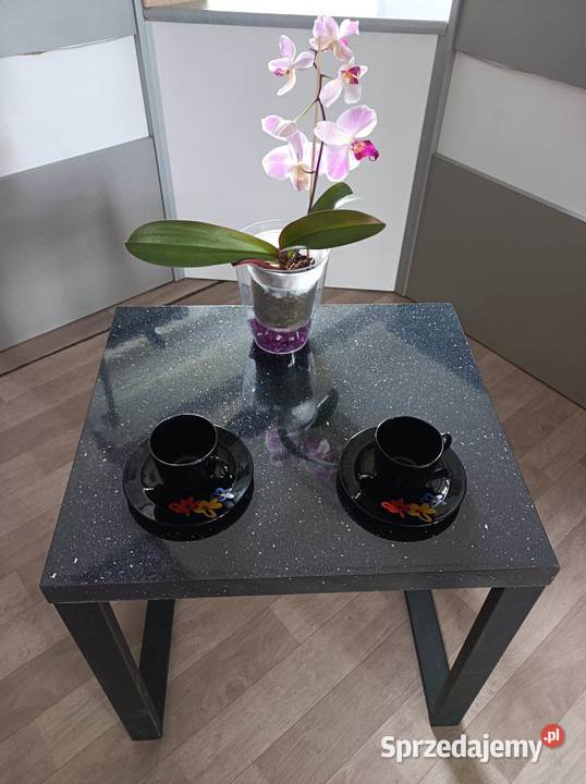 Stolik kawowy z metalowymi nogami Stalowa Wola