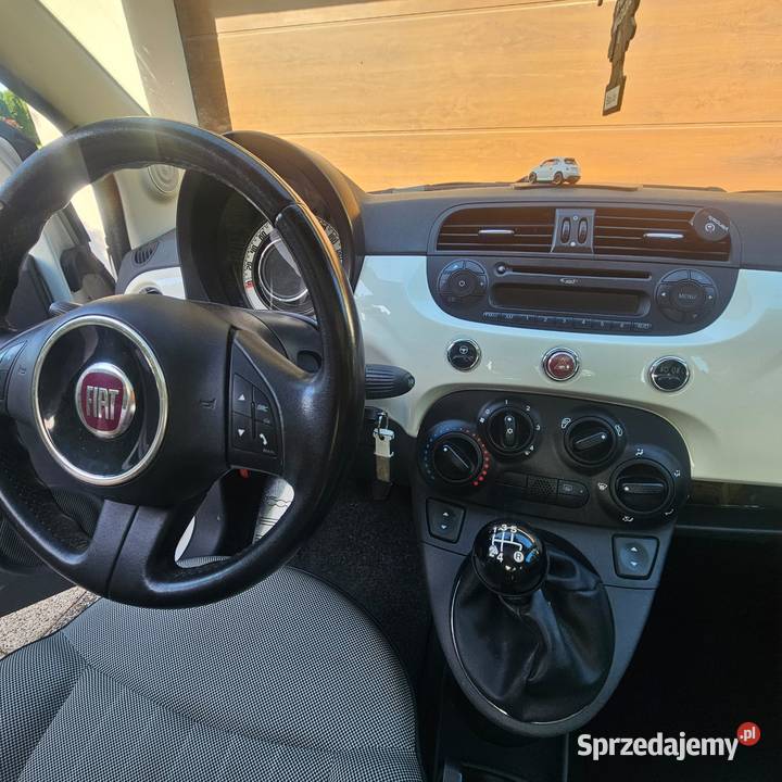 Fiat 500 12b panorama klimatyzacja alufelgi elektrycznie ustawiane fotele sprzedam