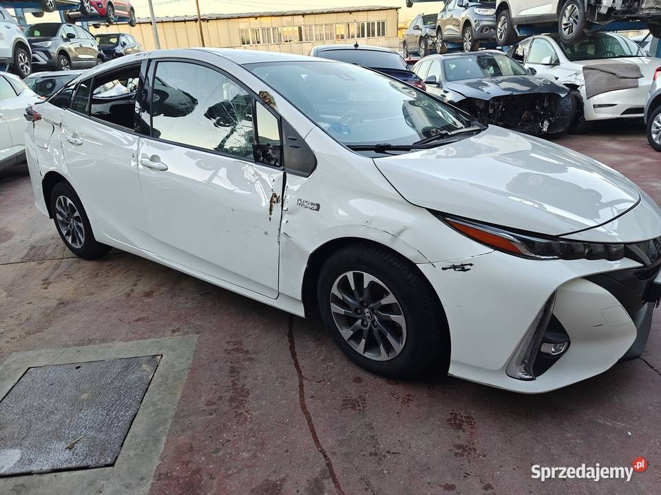 TOYOTA PRIUS Poddębice