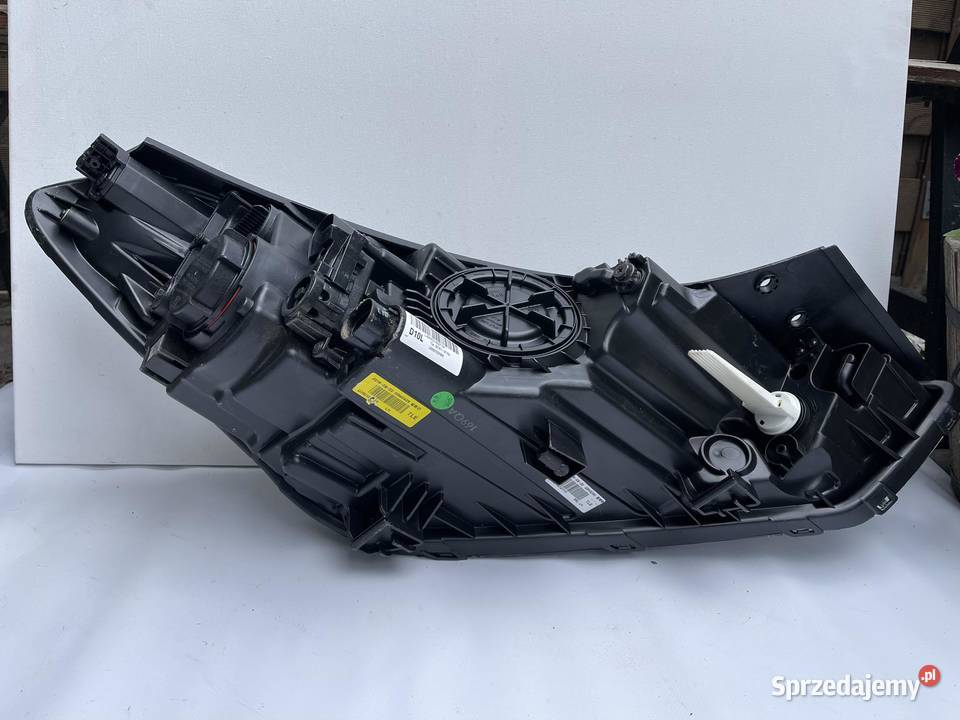 HYUNDAI TUCSON PRAWA LAMPA PRZÓD 9PIN Ostroróg