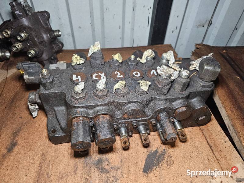 Rozdzielacz hydrauliczny koparki JCB 3CX 4CX i Układ hydrauliczny Gdynia