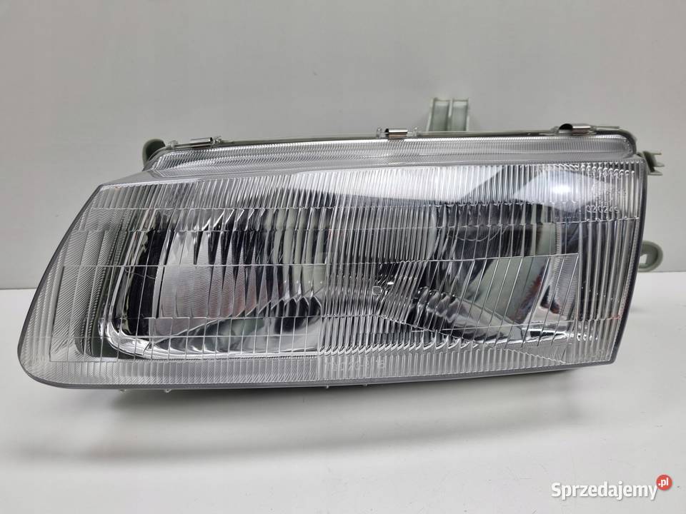 LAMPA LEWA Mazda 323 BA SEDAN 9598r PRZEDNIA Oświetlenie Chełm