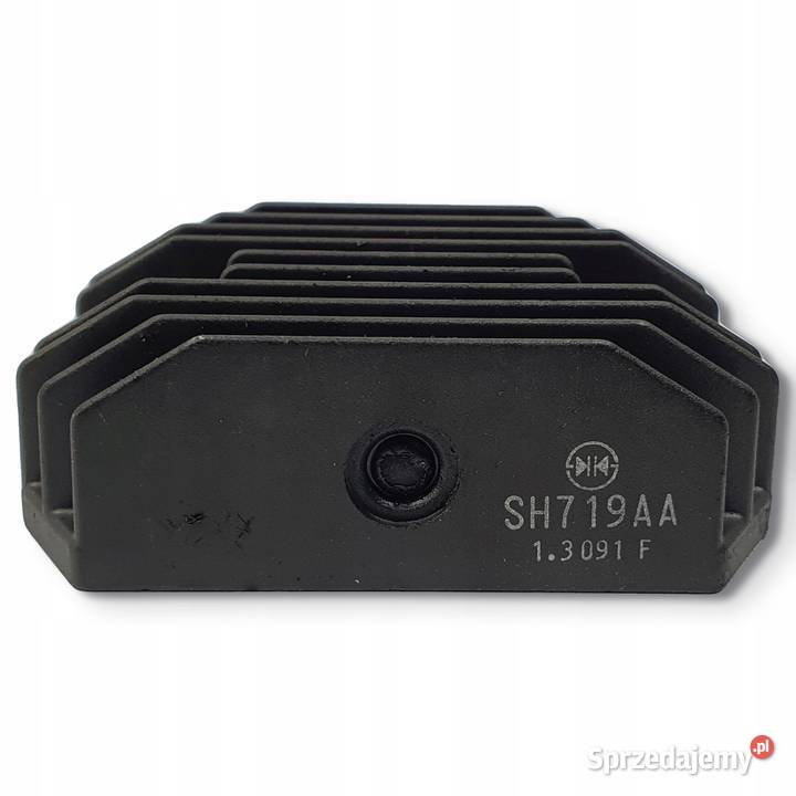 REGULATOR NAPIĘCIA Yamaha T 560 Tech 560 2025 Regulatory napięcia Chełm sprzedam