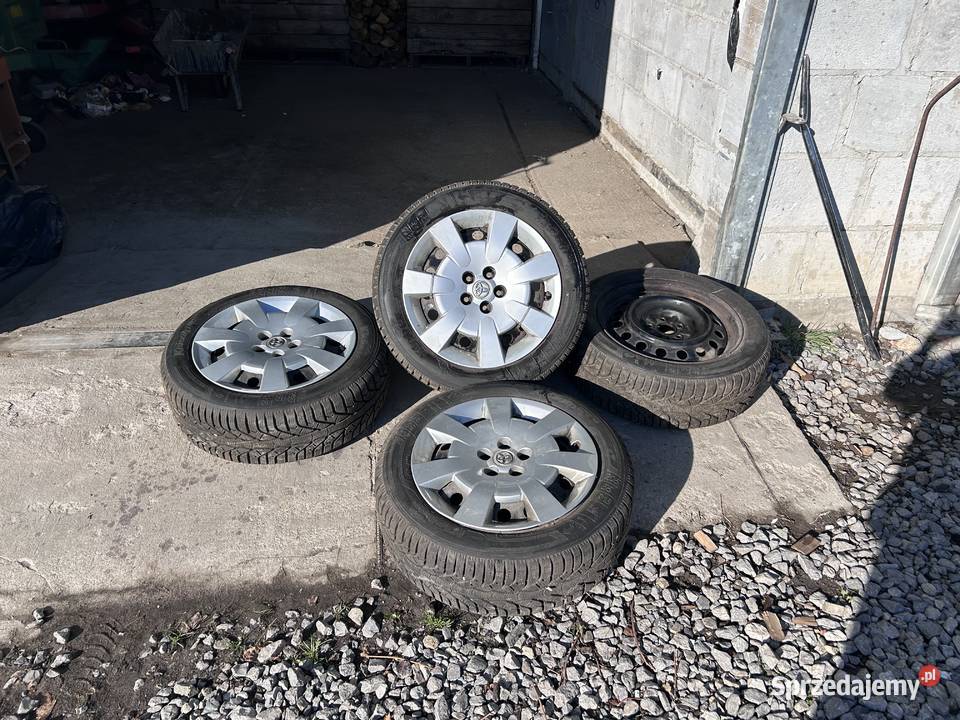 Opony z felgami R16 npToyota avensis Grójec sprzedam