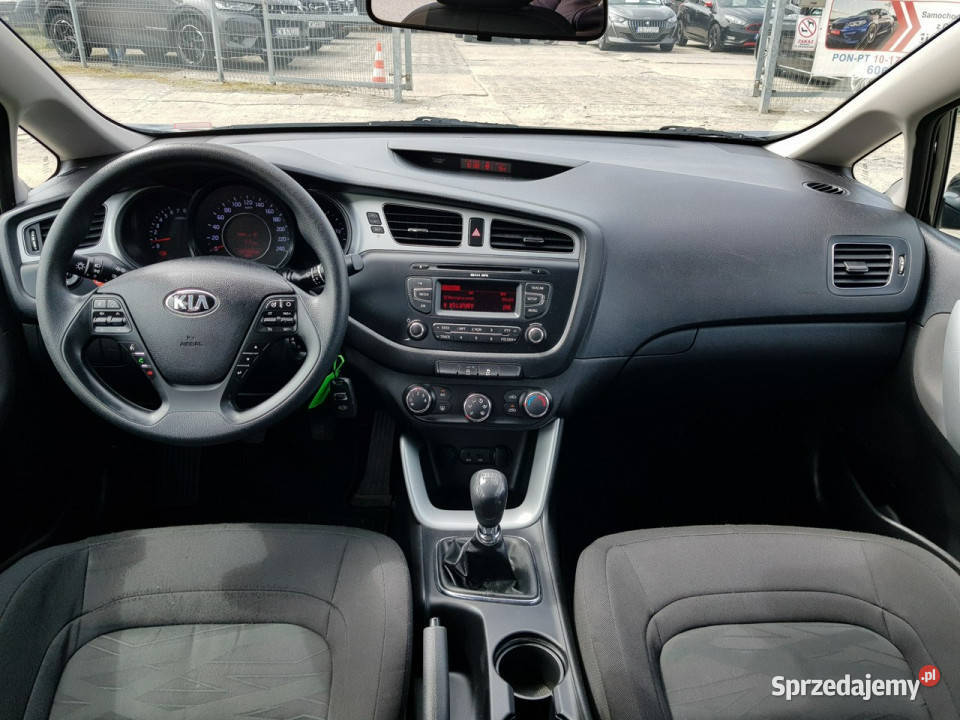 Kia Ceed 14 Benzyna Klima Zarejestrowany wspomaganie kierownicy Włocławek