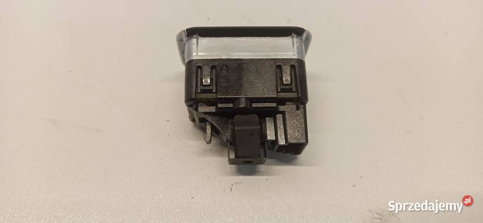 MERCEDES CLA X117 PRZEŁĄCZNIK SZYBY A2049058102 sprzedam