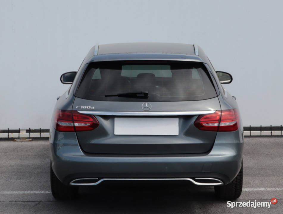 Mercedes C C 180 d kamera cofania Lublin