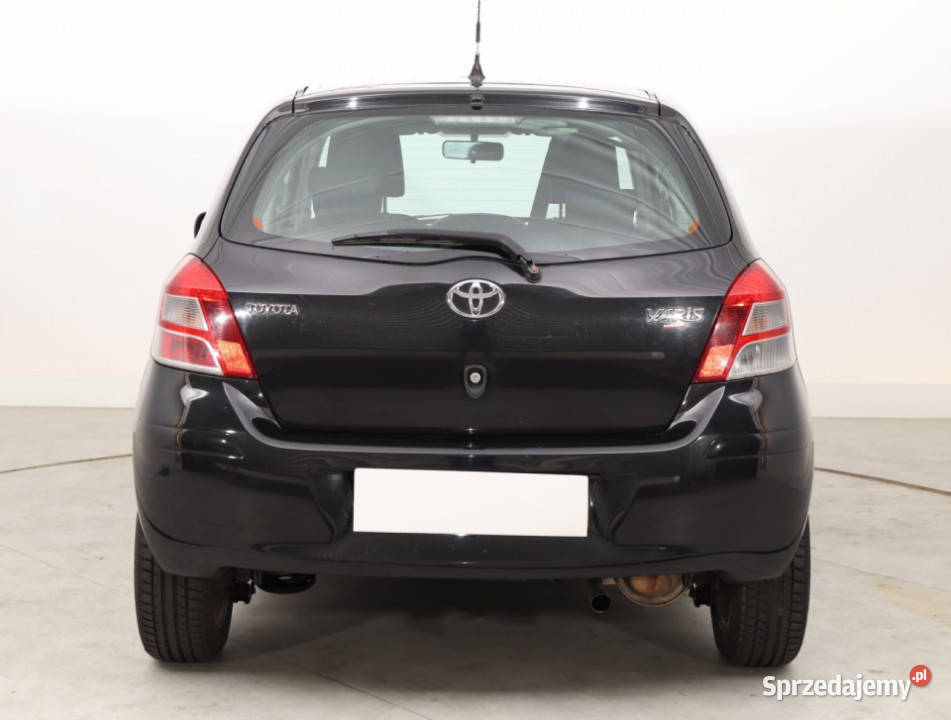 Toyota Yaris 133 Dual VVTi 1329cm3 Bielany Wrocławskie