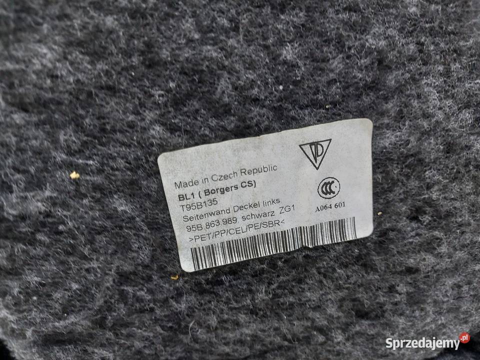 PORSCHE MACAN S 95B Tapicerka boczek bagażnika