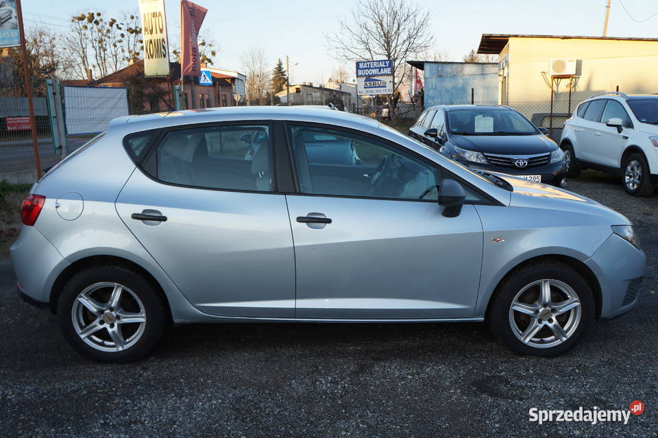 14 benzyna 85 5 drzwi zarejestrowany Częstochowa