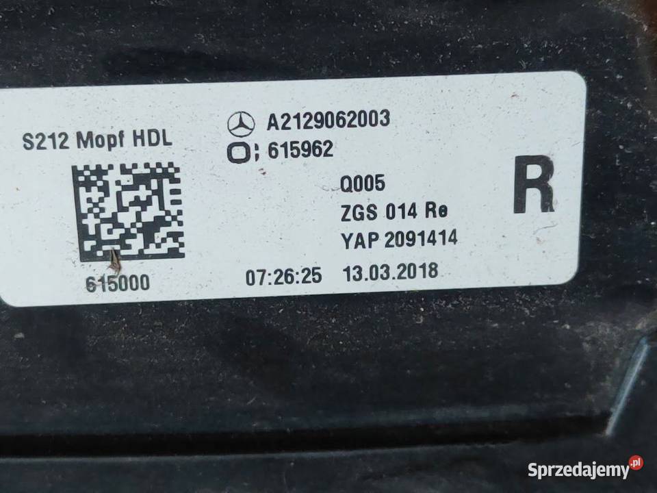 Lampa Klapy Bagażnika Prawa Mercedes W212 Lift Pleszew